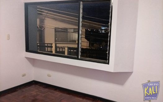 Sabana S. casa 2 plantas venta $200mil/Sabana Sur 2 story house for sale $200.000