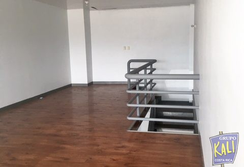 Pavas local 110m2 renta $1300+IVA/Pavas loal 110m2 for rent