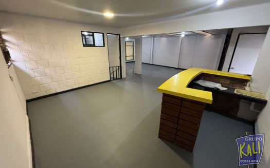 Venta propiedad uso mixto Sabana $250K/Commercial property for sale Sabana