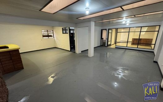 Venta propiedad uso mixto Sabana $250K/Commercial property for sale Sabana