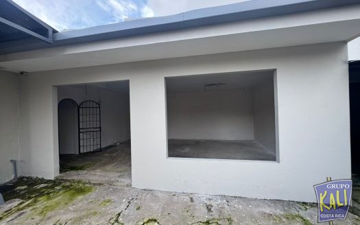 Venta propiedad uso mixto Sabana $250K/Commercial property for sale Sabana