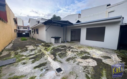 Venta propiedad uso mixto Sabana $250K/Commercial property for sale Sabana