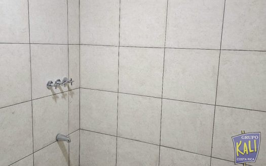 Sabana Oeste casa de 1 planta ind en venta $250K/Sabana oeste 1story house for sale