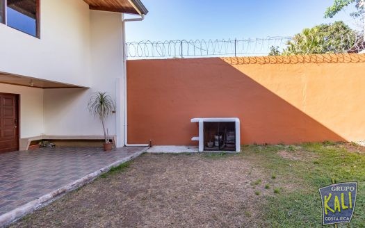 Rohrmoser Geroma casa renta amplia $2600/Rohrmoser Geroma house for rent $2,600