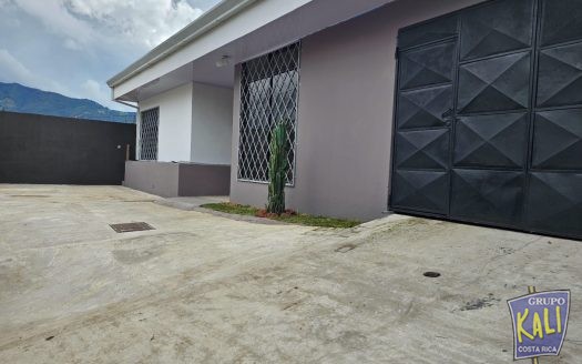 Sabana Oeste casa de 1 planta ind en venta $250K/Sabana oeste 1story house for sale