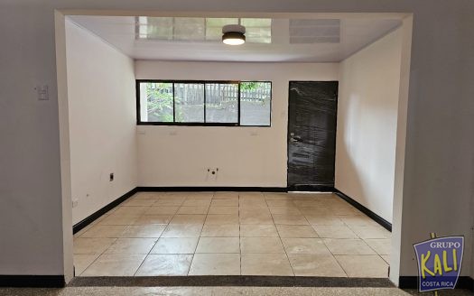 Sabana Oeste casa de 1 planta ind en venta $250K/Sabana oeste 1story house for sale