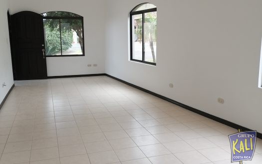 Sn Francisco de Heredia casa 1 planta 115millones/Heredia 1 planta 115 millones