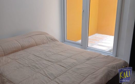 Rohrmoser Geroma apto amoblado 385mil/Rohrmoser apto for rent $780