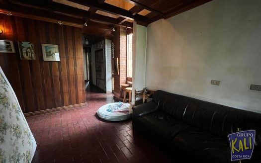 Rohrmoser casa de 1 planta para remodelar o demoler/Rohrmoser 1 story house for sale