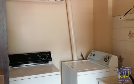 Geroma Rohrmoser renta apto 3er piso 415.000/Geroma apto for rent