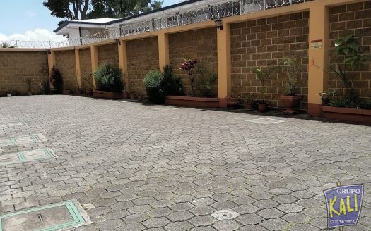 Geroma Rohrmoser renta apto 3er piso 415.000/Geroma apto for rent