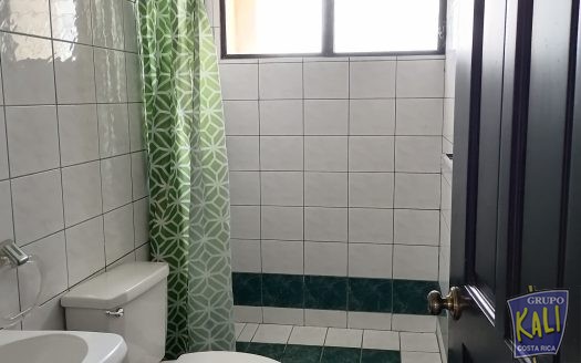 Geroma Rohrmoser renta apto 3er piso 415.000/Geroma apto for rent