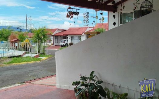 Uruca casita una planta venta 67.000.000/ One story house for sale