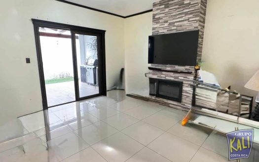 Venta de casa en condo Belen Heredia/2 story house for sale Belen Heredia