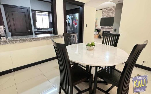 Venta de casa en condo Belen Heredia/2 story house for sale Belen Heredia