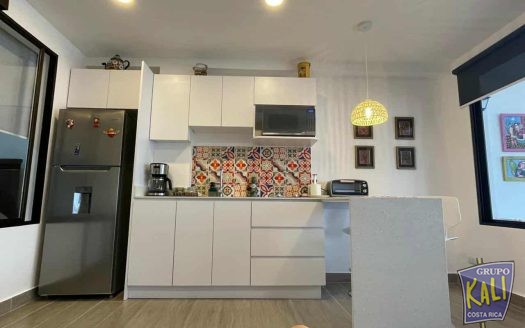 Venta casa de 2 plantas Escazu Laureles/2 story house for sale in Escazu Laureles