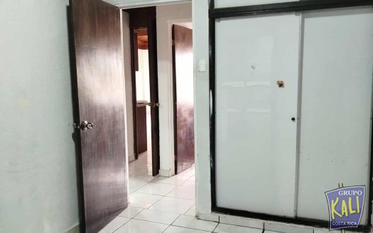 Uruca casita una planta venta 67.000.000/ One story house for sale