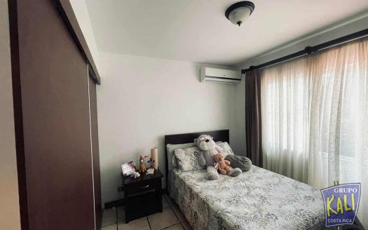 Venta condominio de 2 pisos en Belen Heredia/2 story condo house for sale Belen Heredia