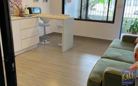 Venta casa de 2 plantas Escazu Laureles/2 story house for sale in Escazu Laureles