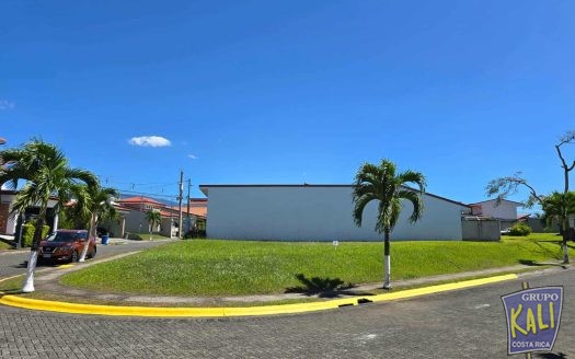 Grecia venta lote en condominio 40.000.000 colones/Grecia lot for in sale in condominium