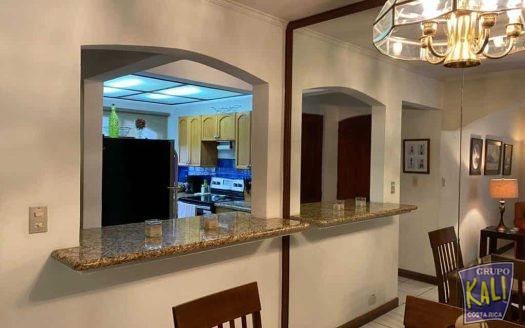 Rohrmoser venta casa 2 plantas en condo/Rohrmoser 2 story house for sale in condo