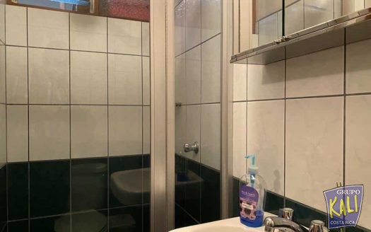 Rohrmoser venta casa 2 plantas en condo/Rohrmoser 2 story house for sale in condo