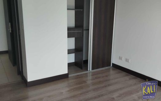 Sabana Norte ALQUILER apartamento con hermosa vista/Sabana Norte apartment for rent