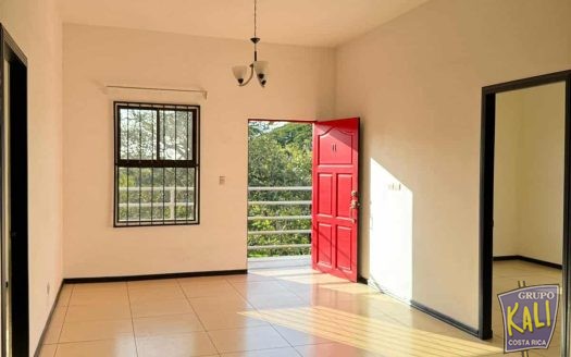 Venta de apartamento Rohrmoser 4to piso/Rohrmoser apto for sale great view