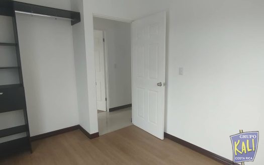 San Sebastian penthouse en venta $145.000/San Sebastian penthouse for sale