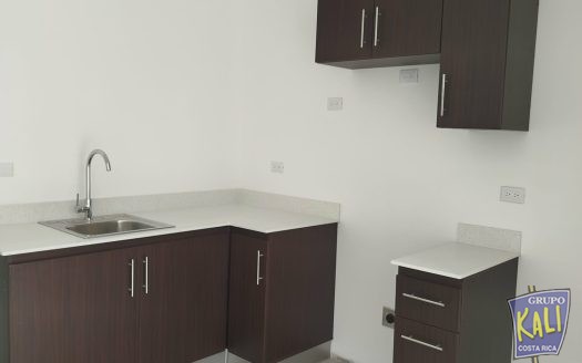 San Sebastian penthouse en venta $145.000/San Sebastian penthouse for sale