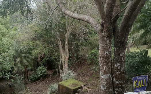 Sto Domingo Heredia bella propiedad 2 casas en venta $375.000/Heredia Sto Domingo property for sale $375000