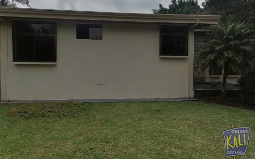 Sto Domingo Heredia bella propiedad 2 casas en venta $375.000/Heredia Sto Domingo property for sale $375000